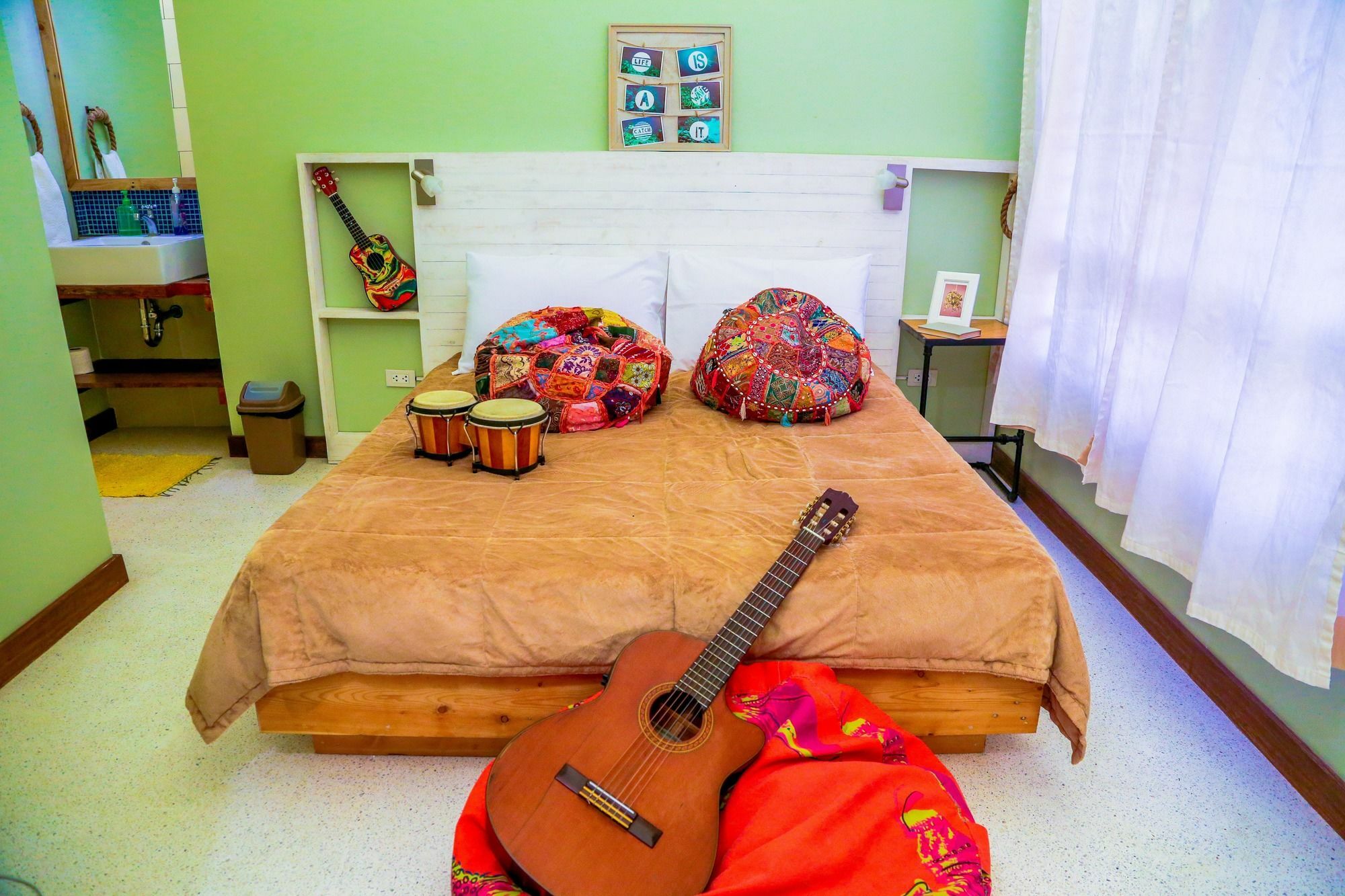 Flotsam And Jetsam Artist Beach Hostel San Juan (La Union) Exterior foto